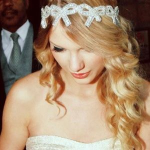 Taylor Swift bow headband, Fearleas era, Eras Tour